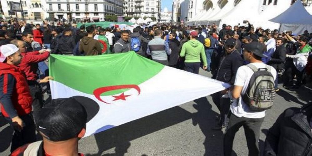 Algérie : Quand un peuple se souleve