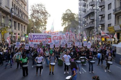 « La victoire de la légalisation de l'avortement renforce toutes les luttes de genre »